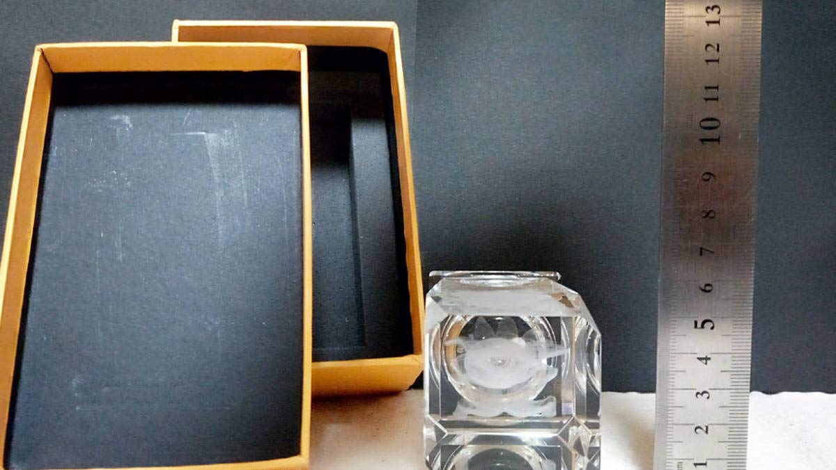 3Dクリスタルオブジェクト 戦場ヶ原ひたぎ 忍野忍 Amazon.co.jp: 3Dクリスタル 化物語 物語シリーズ 3Dクリスタル